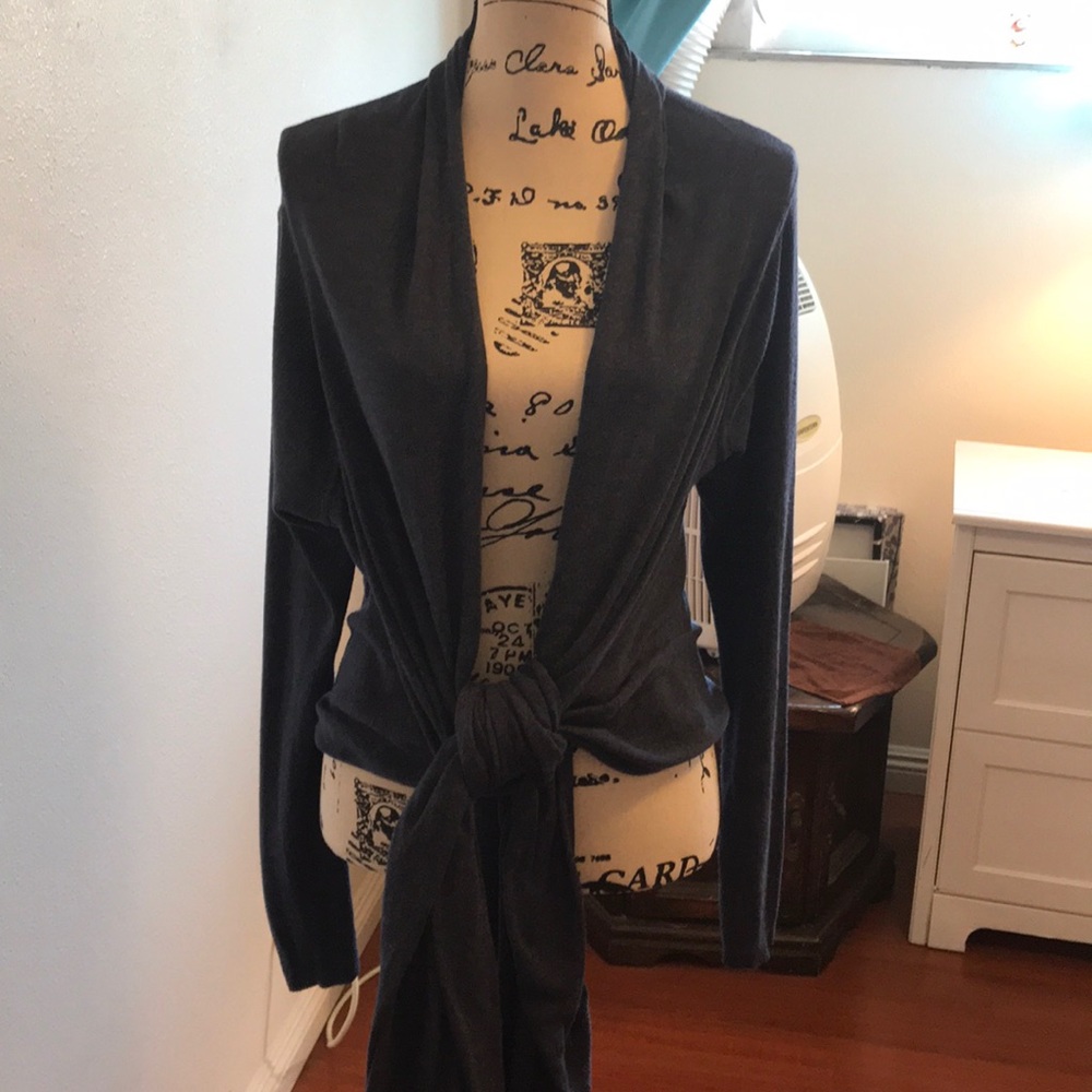 ‼️SALE ‼️DKNY shawl cardigan